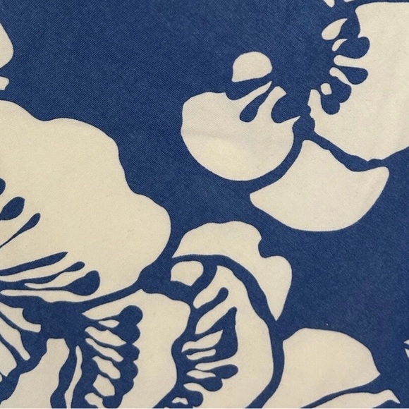 Lands’ End  Blue/ White Long Stretchy Floral Skirt -Size 1X - Picture 3 of 4